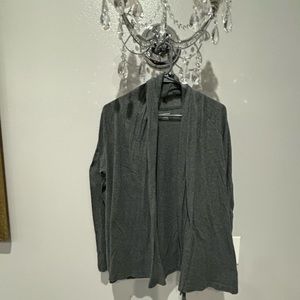 Lands end top size L used . Item number 140